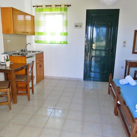 Debby Apartments Ialysos  Bagian luar foto