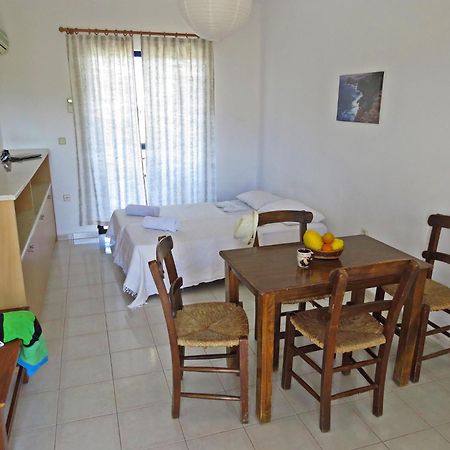 Debby Apartments Ialysos  Bagian luar foto