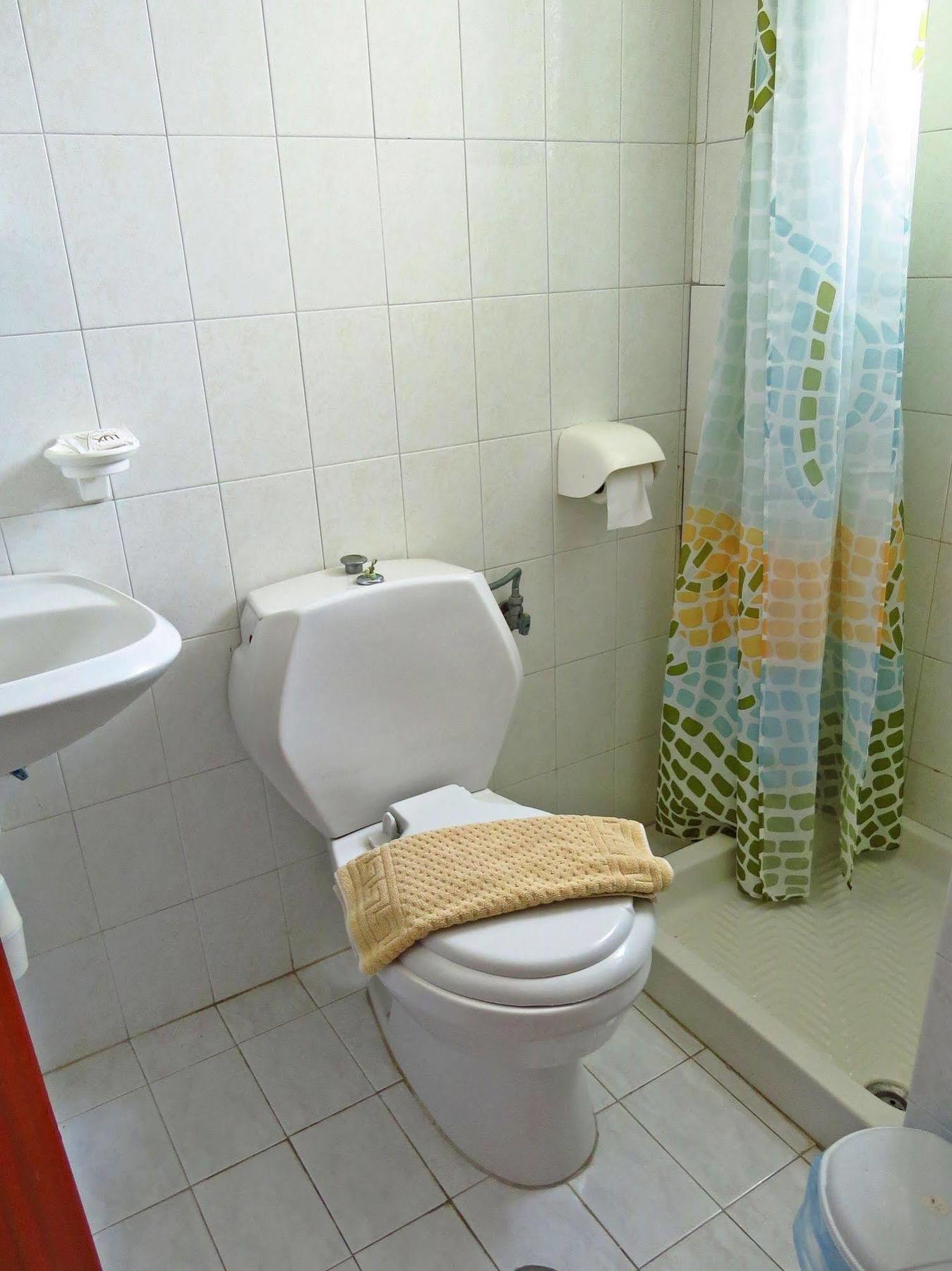 Debby Apartments Ialysos  Bagian luar foto