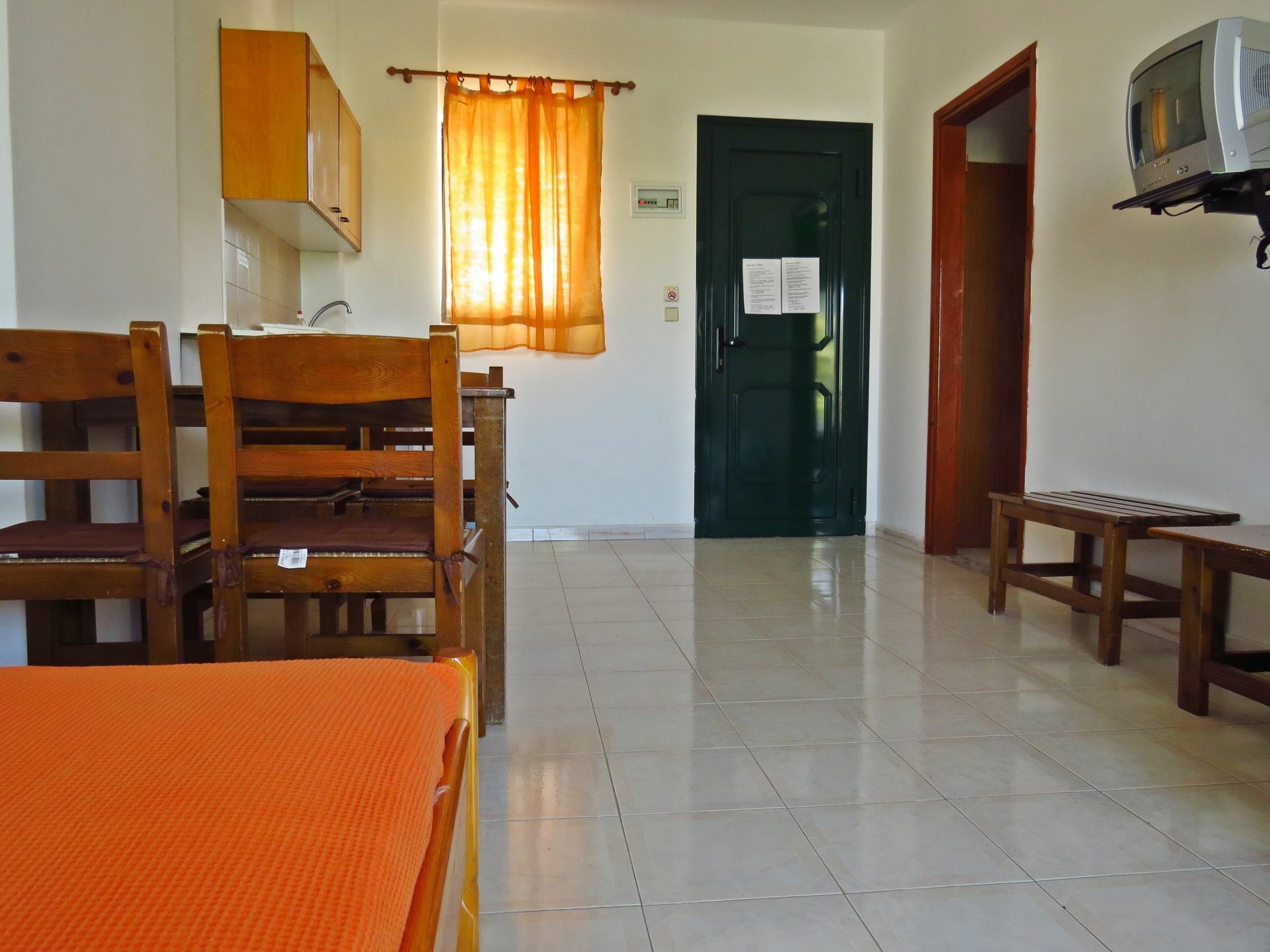 Debby Apartments Ialysos  Bagian luar foto